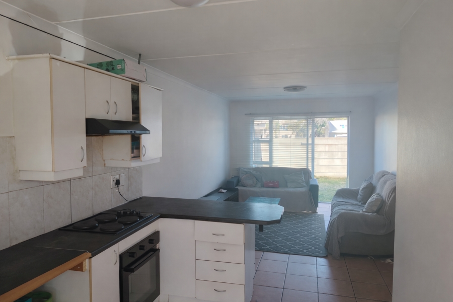 2 Bedroom Property for Sale in Guldenland Western Cape